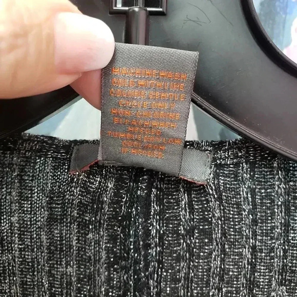 SoSik Metallic Open Front Cardigan - Picture 4 of 5